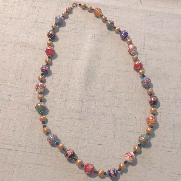 Vintage Jewelry - Beautiful Multicolor Beaded Necklace